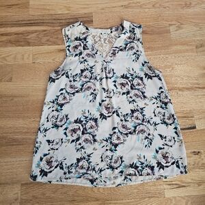 Crescent Size XL Floral Tank